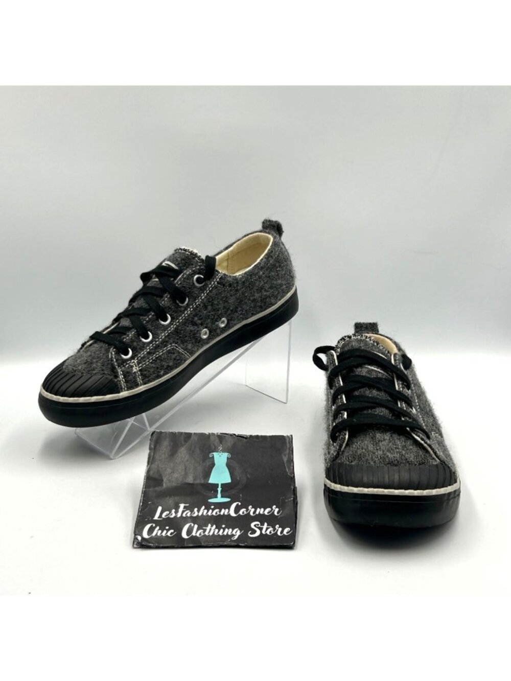 Keen Women's Grey/Black Elsa Casual Fleece Wool Lace Up Sneakers Size 7 3556
